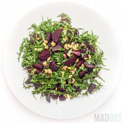 Ruccola og bagte rødbeder